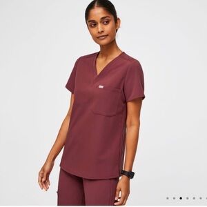 Figs Catarina Scrub Top in Dark Cherry